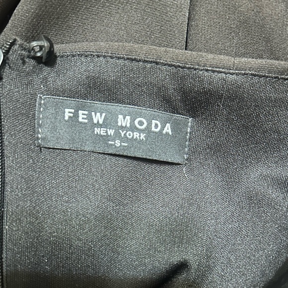 Few Moda black jumpsuit romper size small - Picture 4 of 4